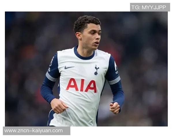 电讯报称水晶宫冬窗欲引热刺边锋布伦南约翰逊补强锋线